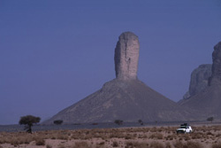 Westsahara, Algerien: Algerien: Expedition Hoggar, Tassili und Tadrart - erodierter Berg